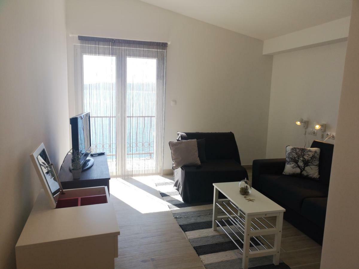 Apartman Studio Kod Ujevica Башка-Вода Екстер'єр фото
